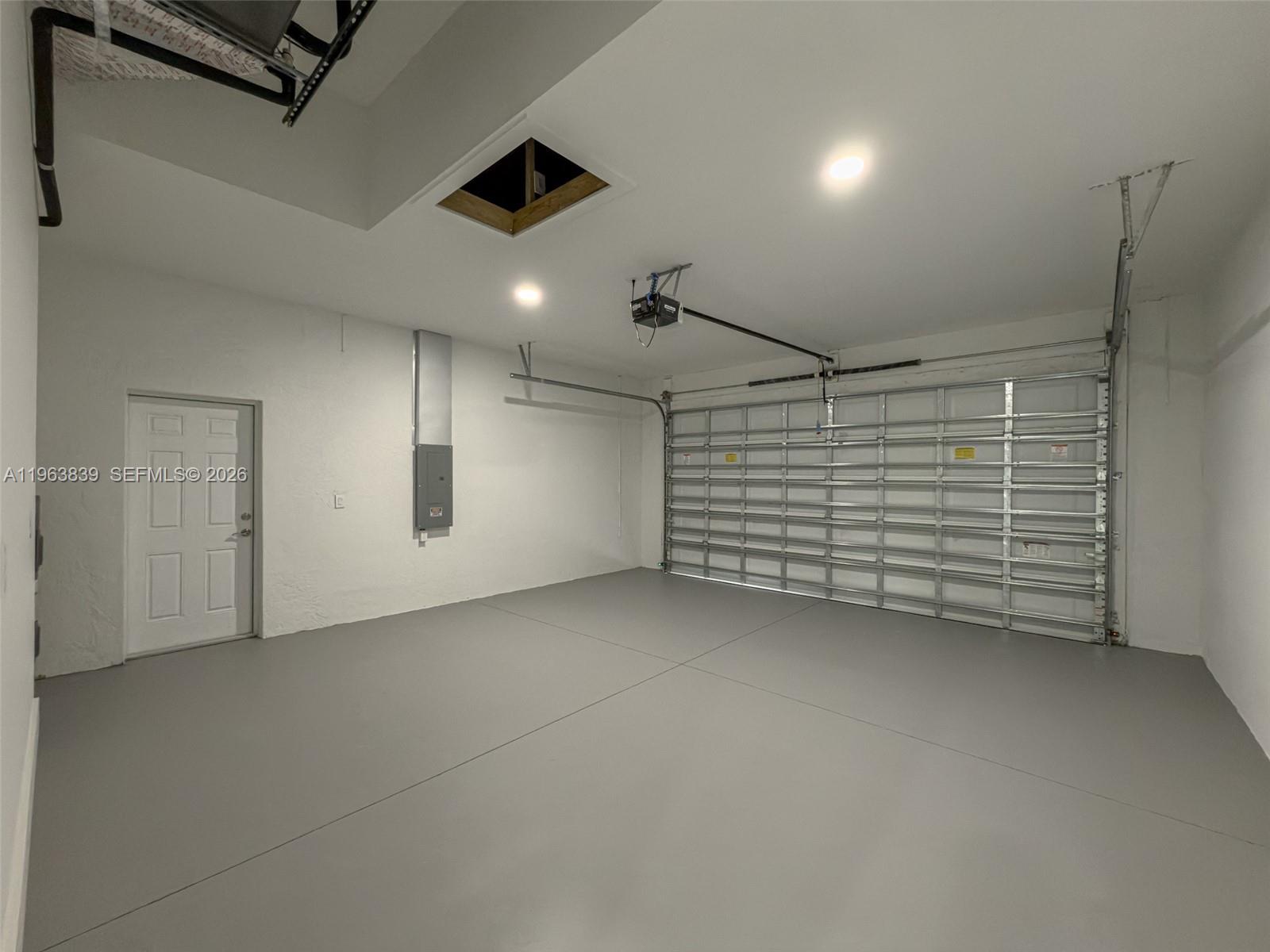417 Paddock St Property Photo 30