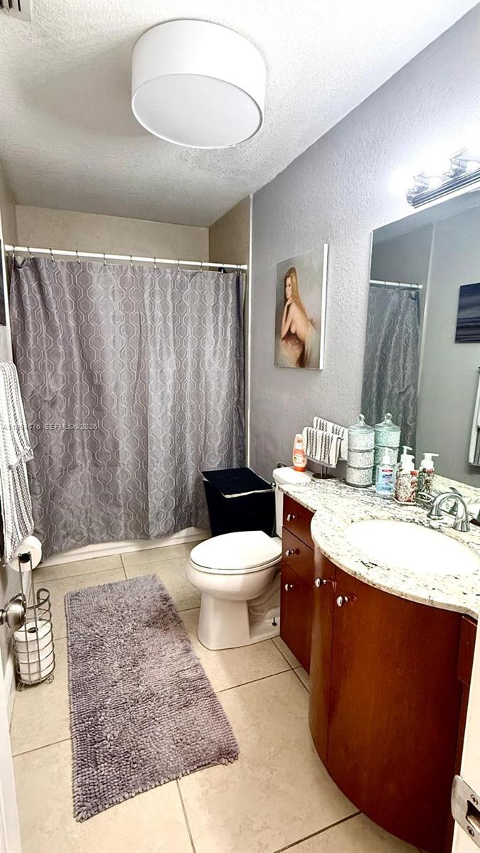 2800 Nw 173rd Ter Property Photo 8