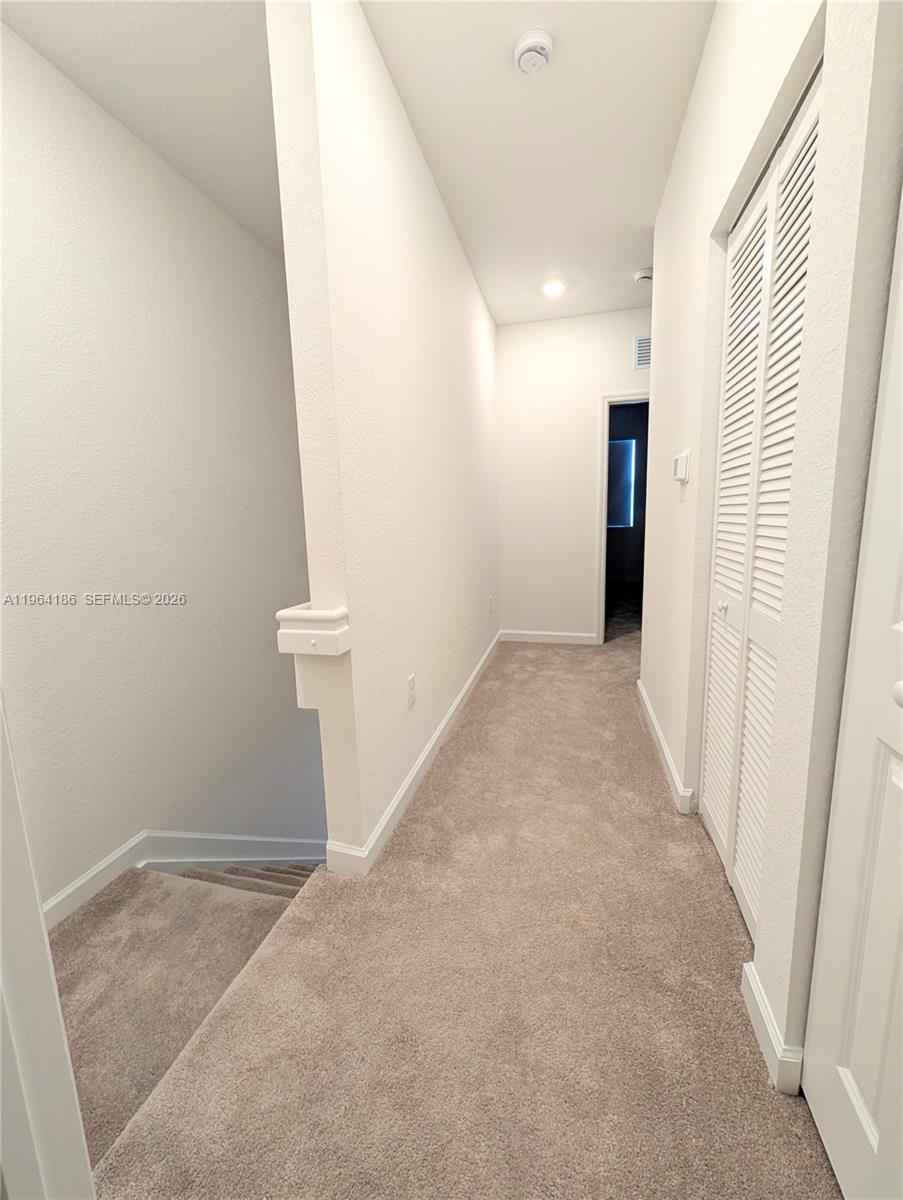 1172 Se 1st Ter Property Photo 12