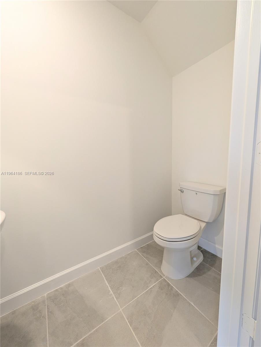 1172 Se 1st Ter Property Photo 36