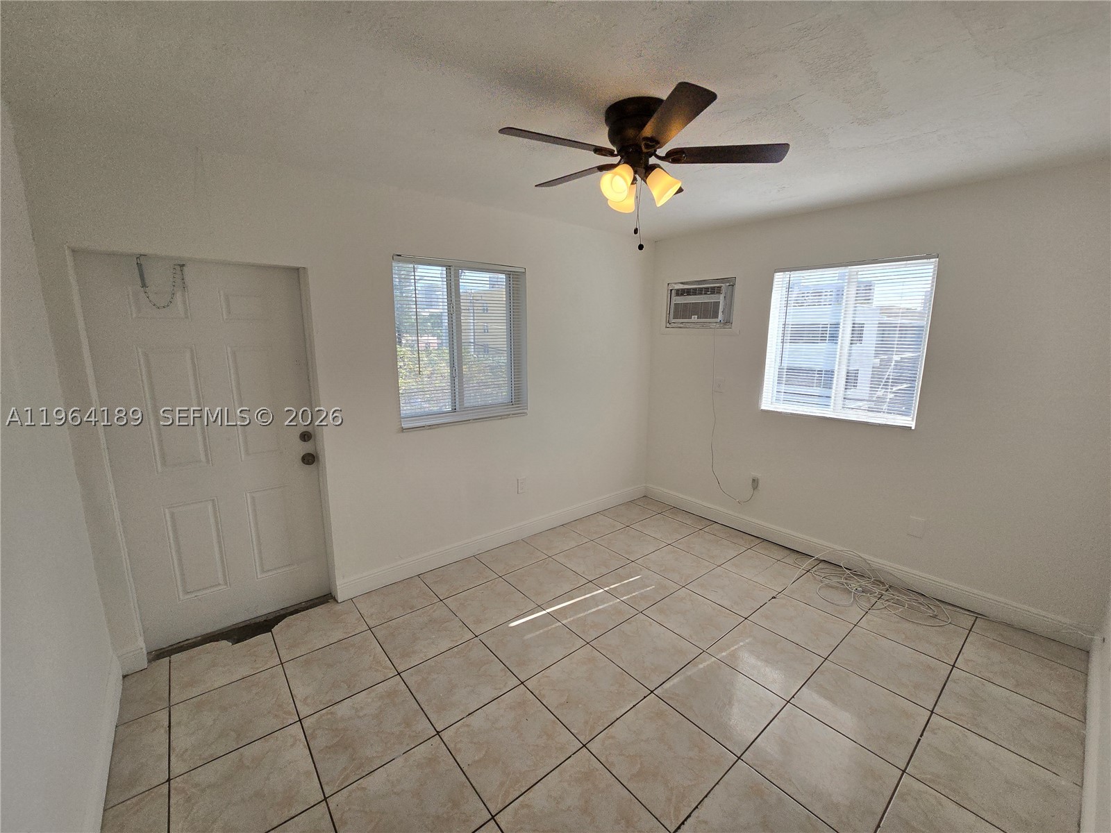 535 Nw 7th St 9 Property Photo 6