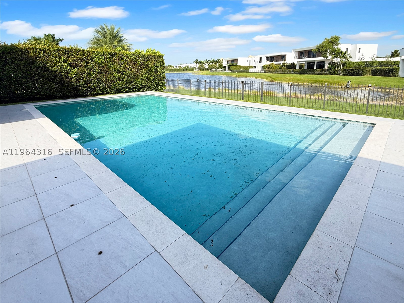 16640 Sunset Way Property Photo 31