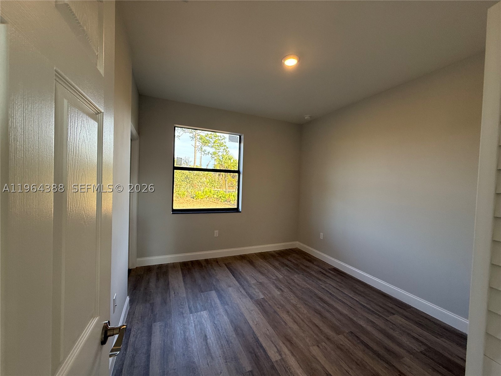 133 Nacelle Ave Property Photo 8