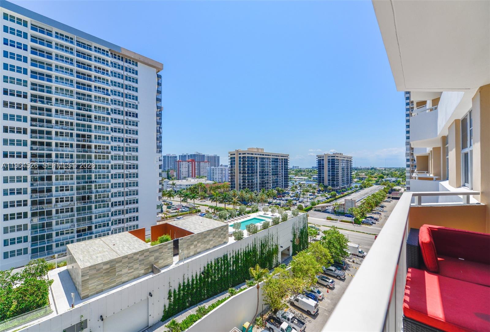 1980 S Ocean Dr 9c Property Photo 5