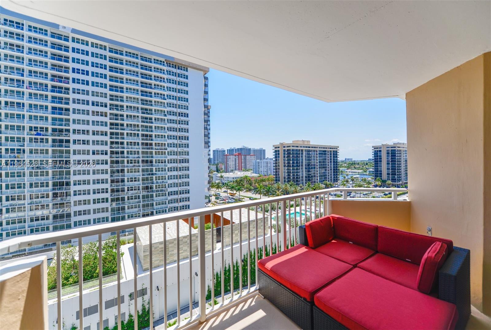 1980 S Ocean Dr 9c Property Photo 6