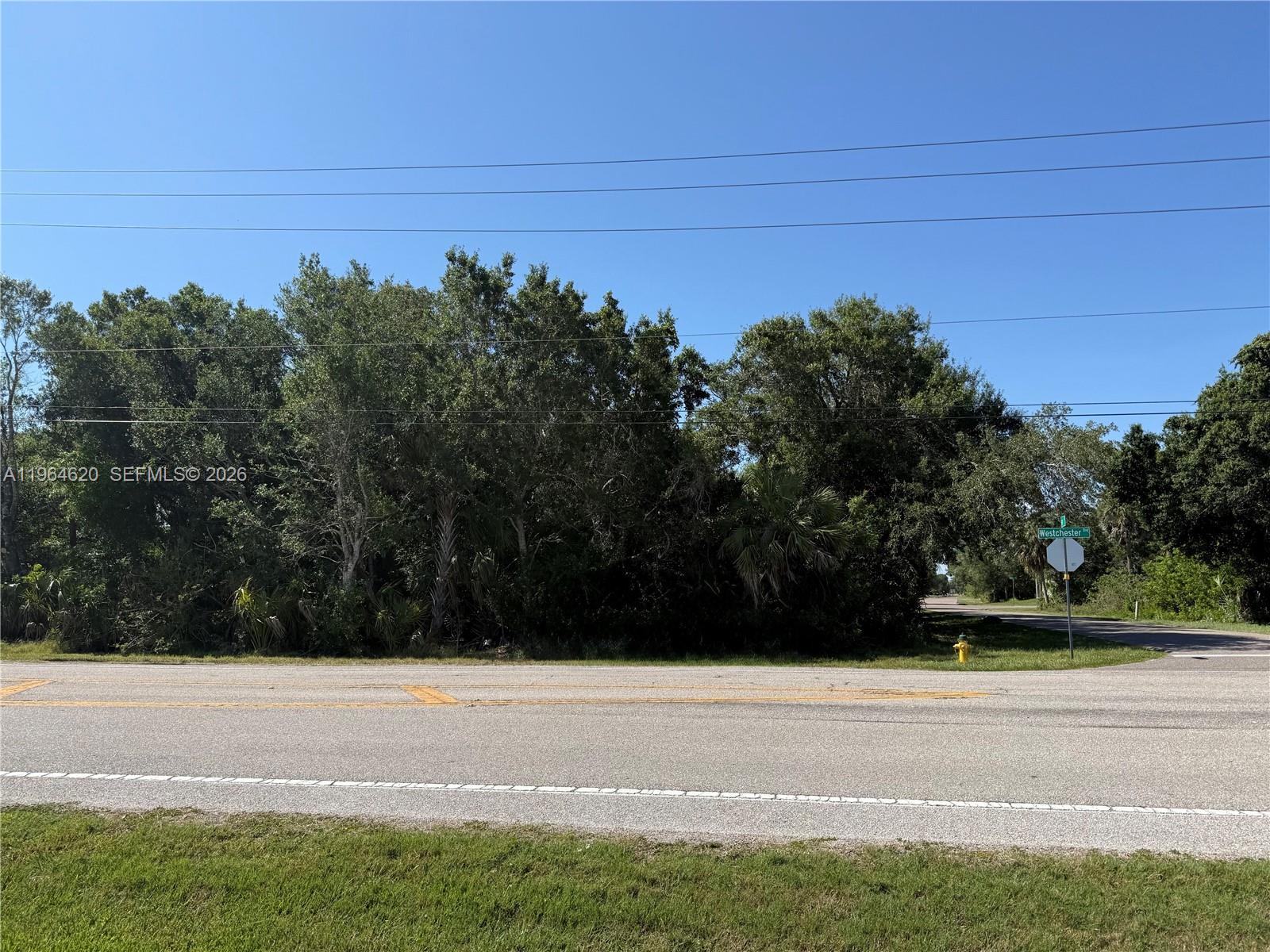 23124 Westchester Blvd Property Photo 4
