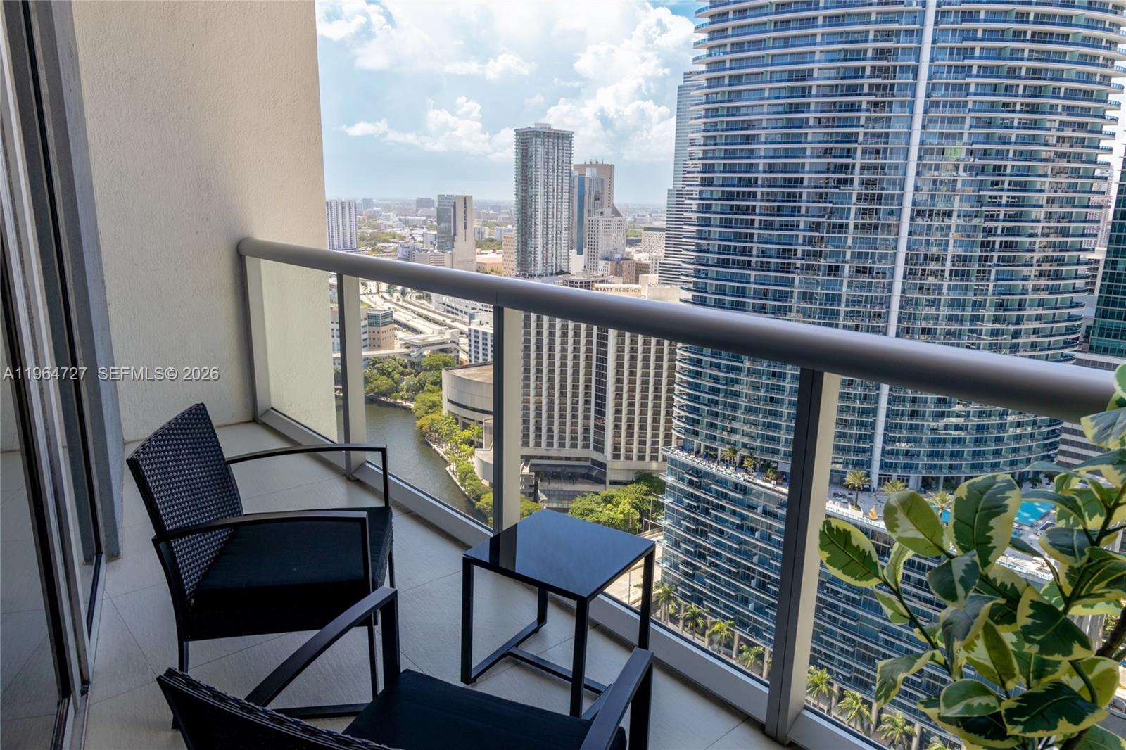 475 Brickell Ave 3510 Property Photo 10