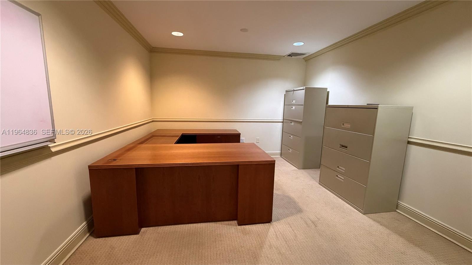 2435 Hollywood Blvd Property Photo 22