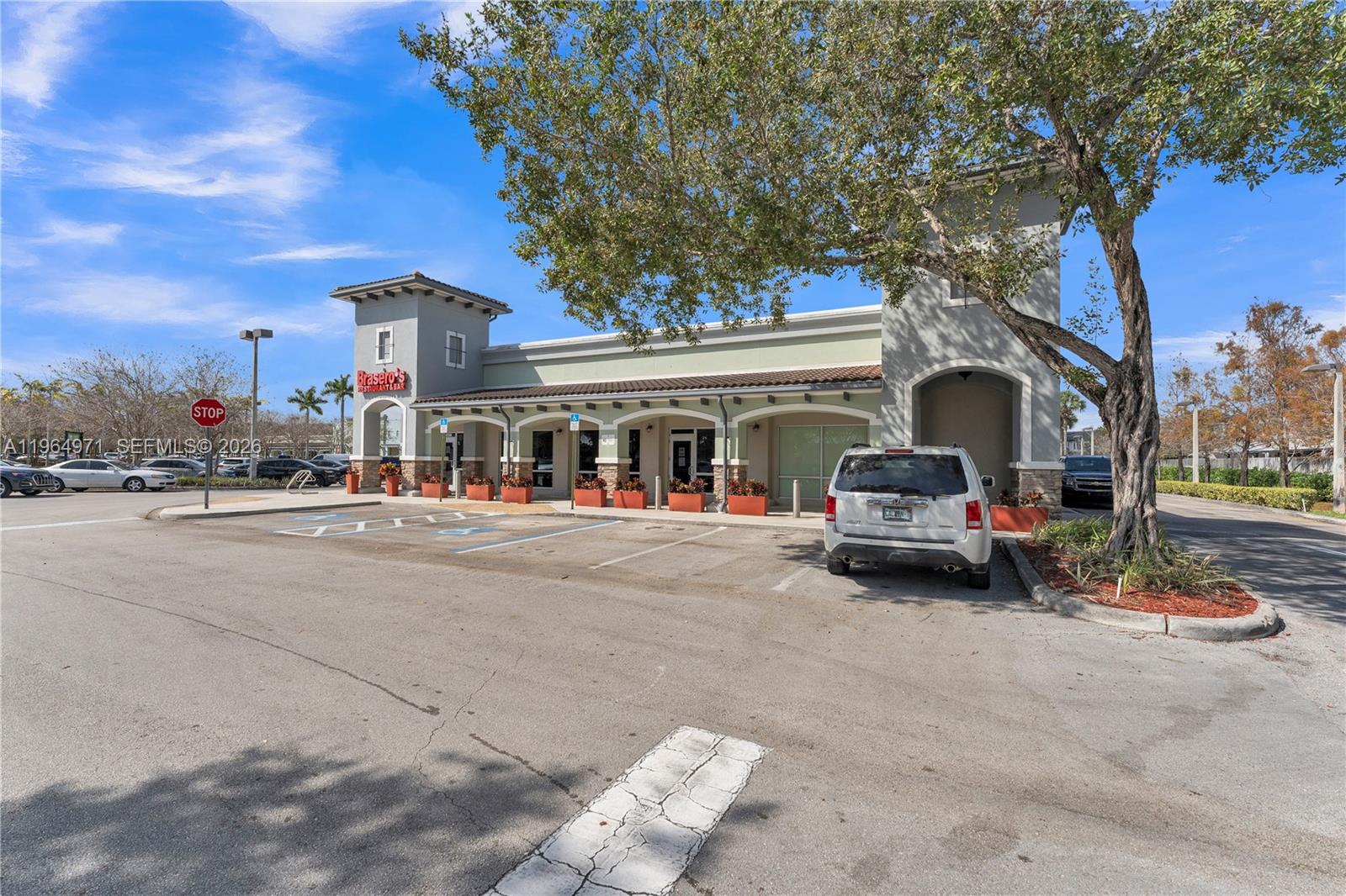 A11964971 Property Photo 33