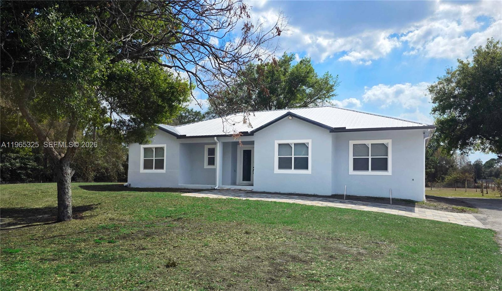 548 Bald Cypress Ave Property Photo 3