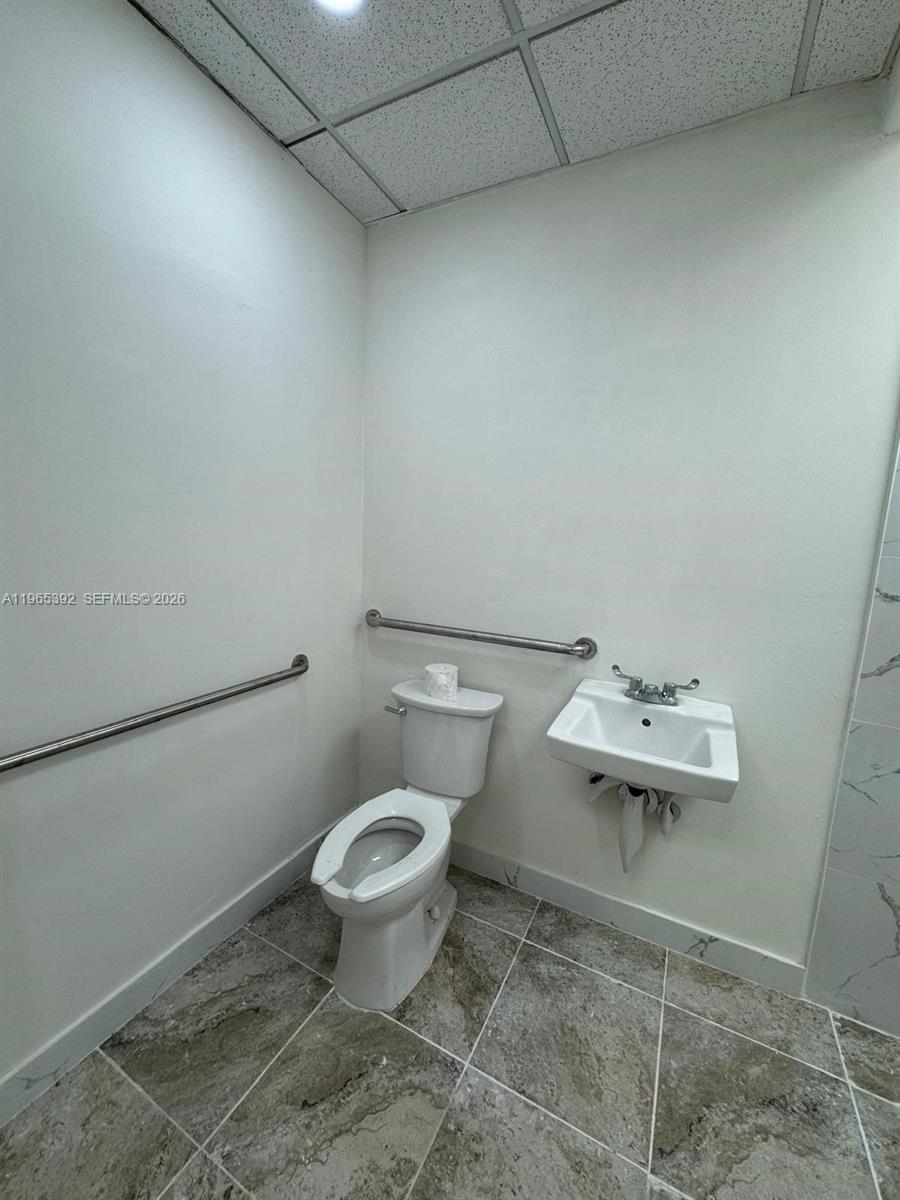 4201 Palm Ave Property Photo 21