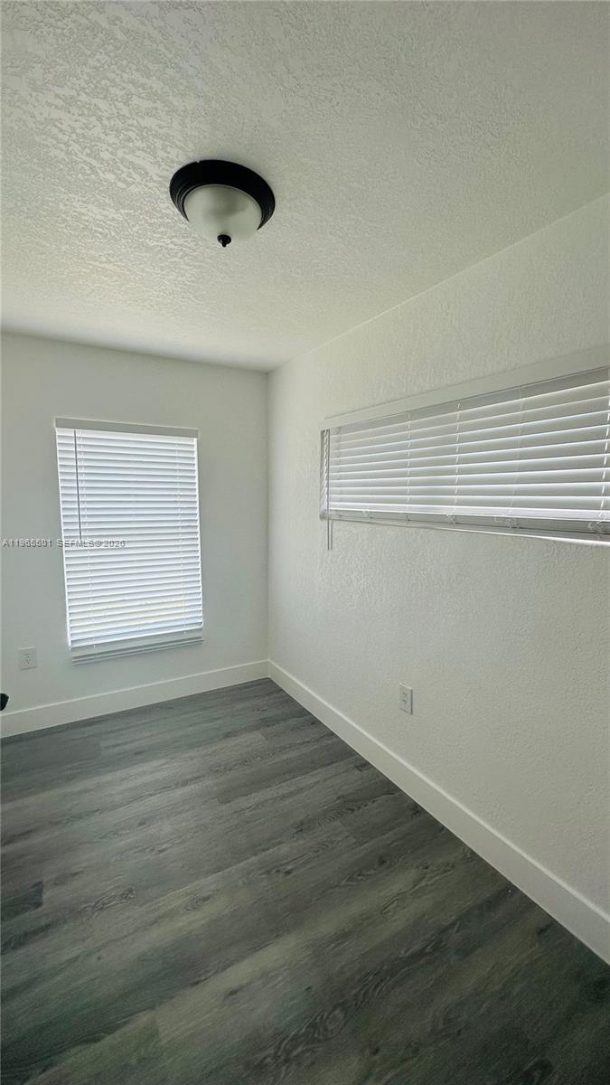 1100 Nw 75th St Property Photo 14