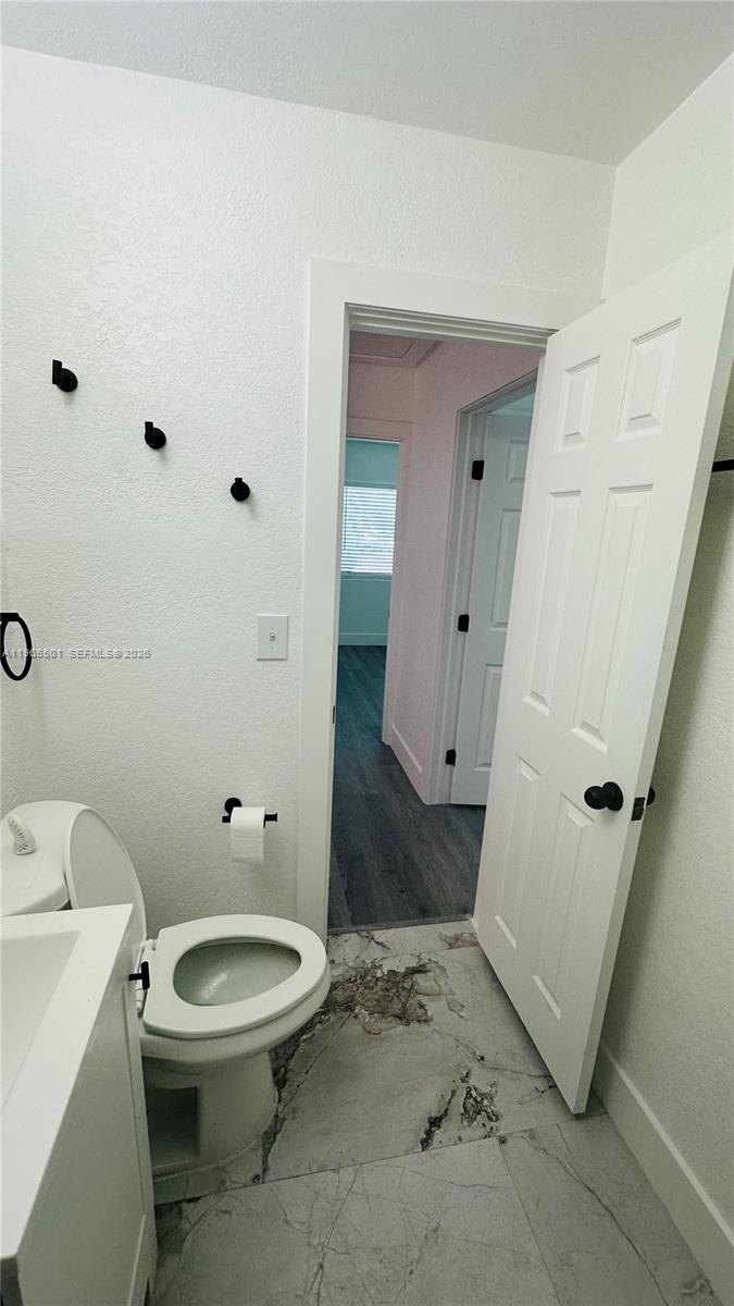 1100 Nw 75th St Property Photo 18