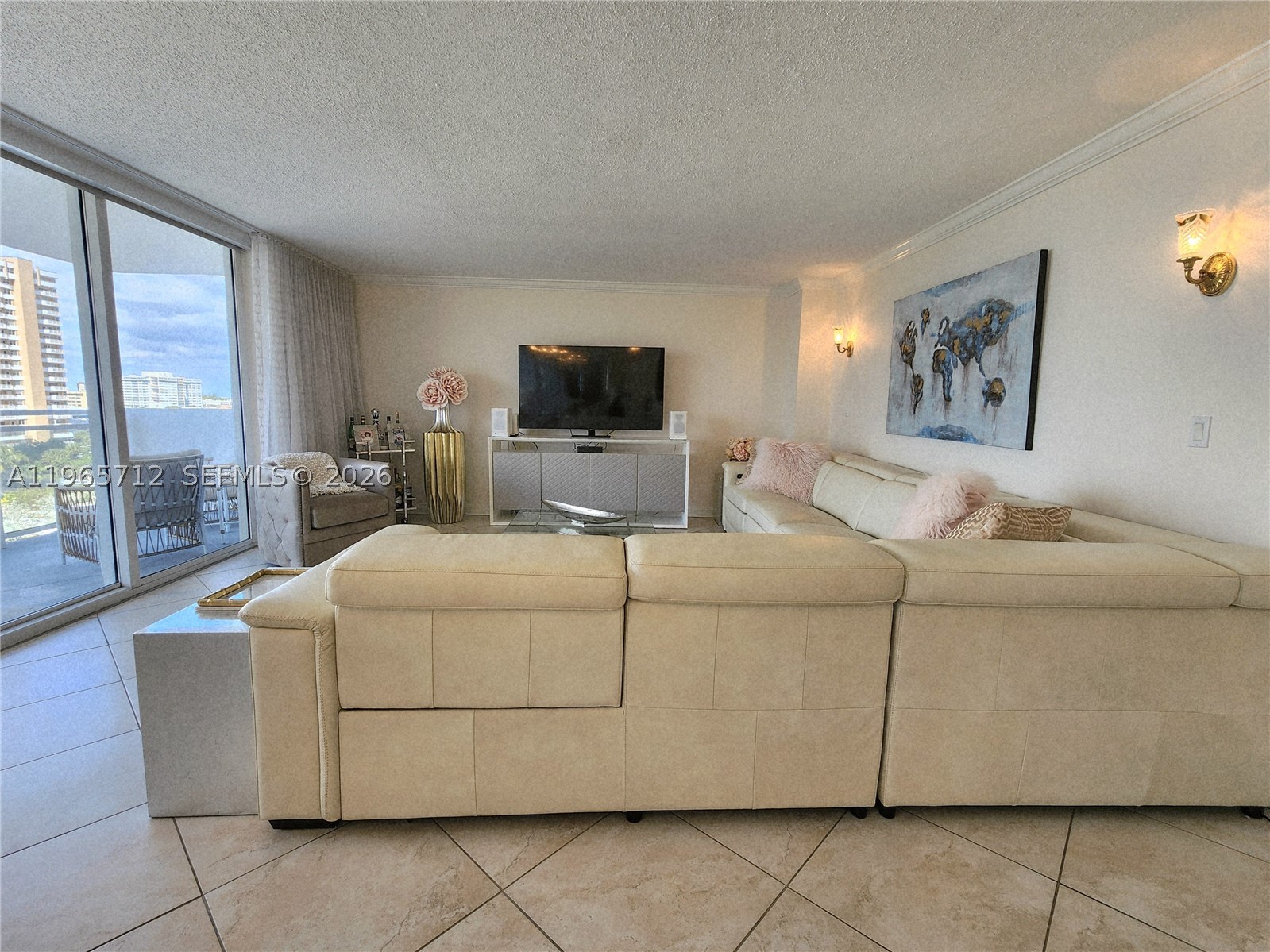 2030 S Ocean Dr 626 Property Photo 18