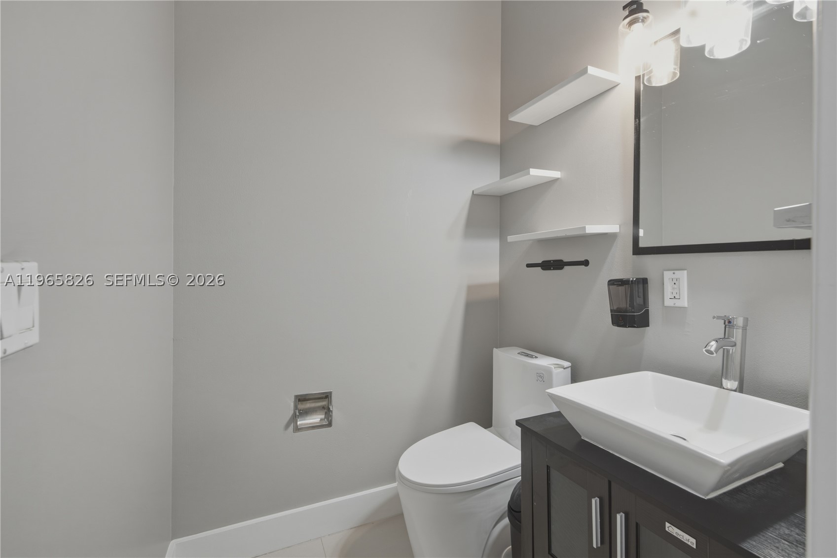 5285 Nw 112th Ter Property Photo 12