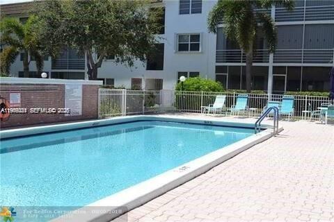 1501 S Ocean Blvd 323 Property Photo 21