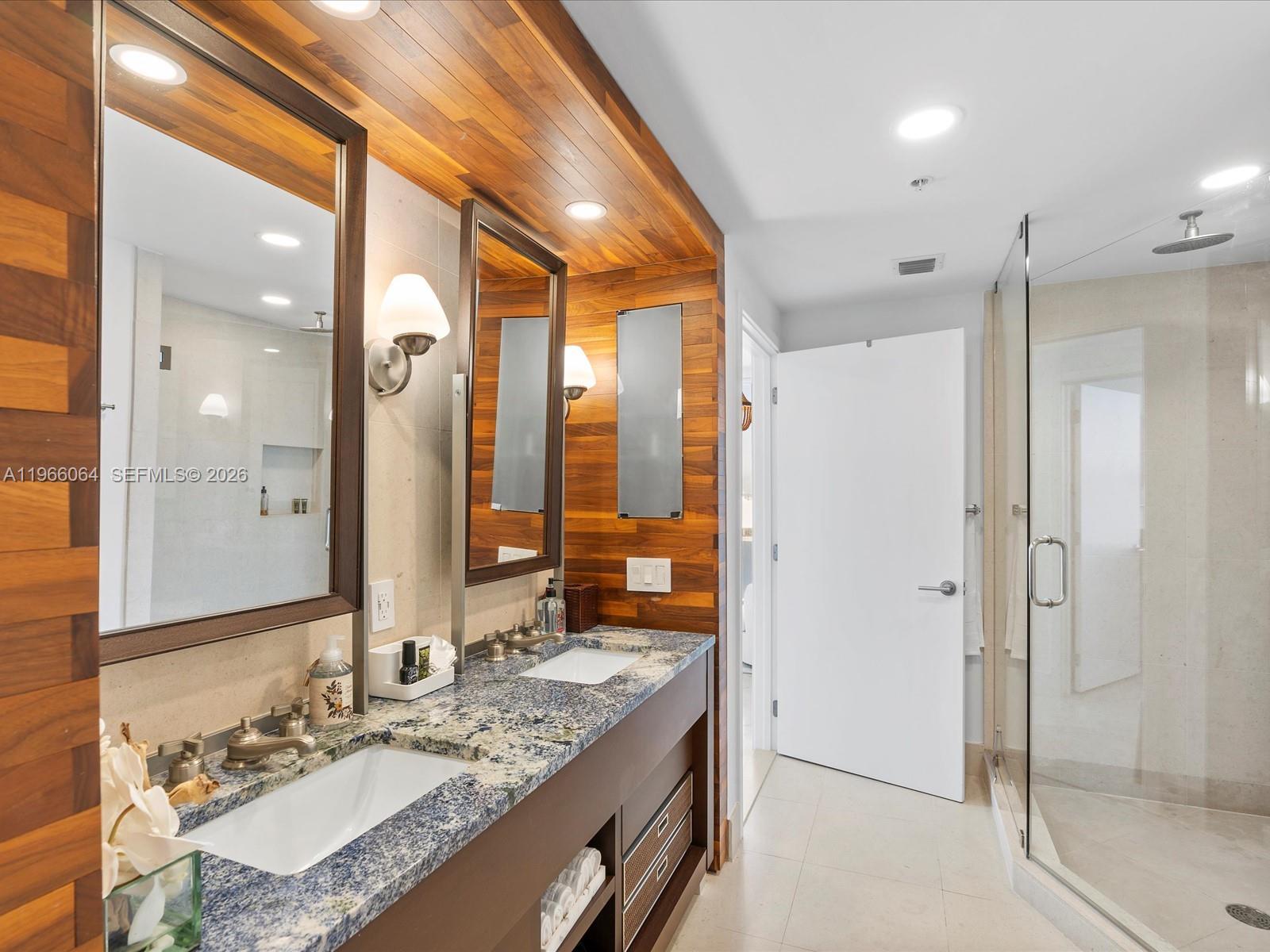 6899 Collins Ave 1704 Property Photo 21