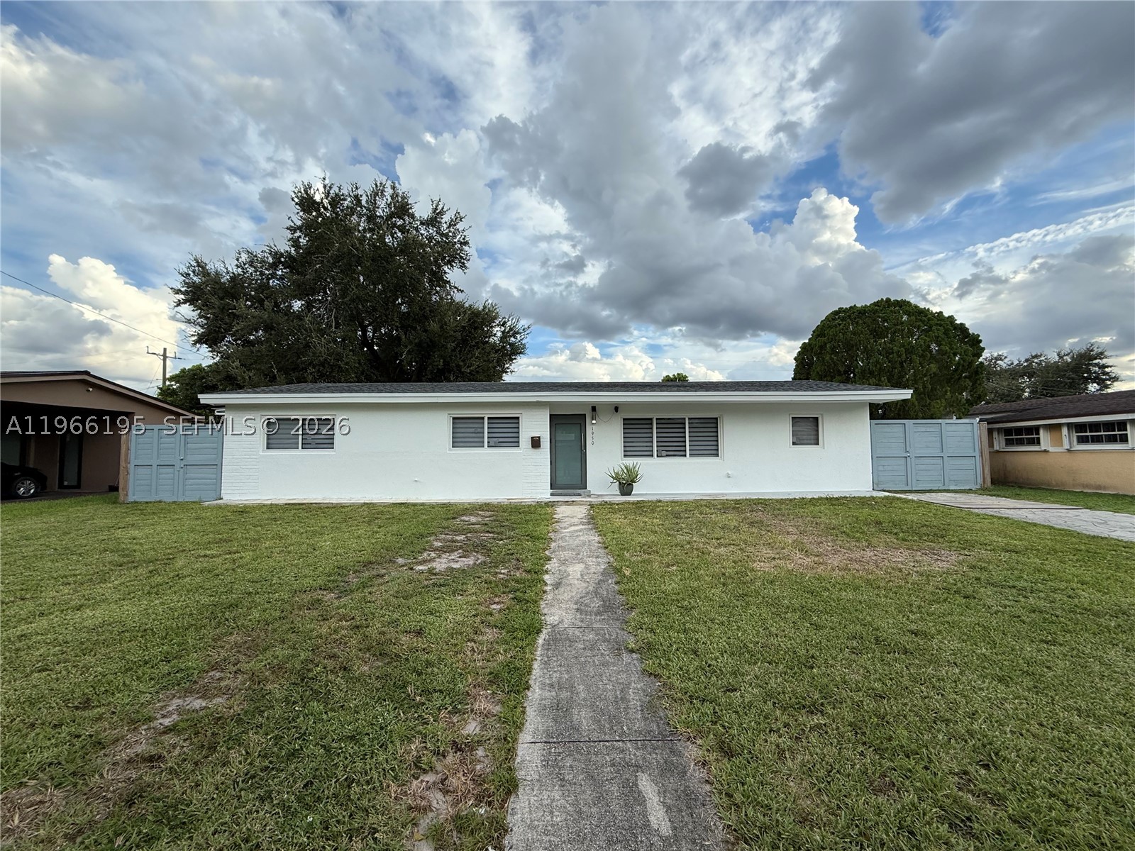1950 Nw 190th Ter Property Photo 1