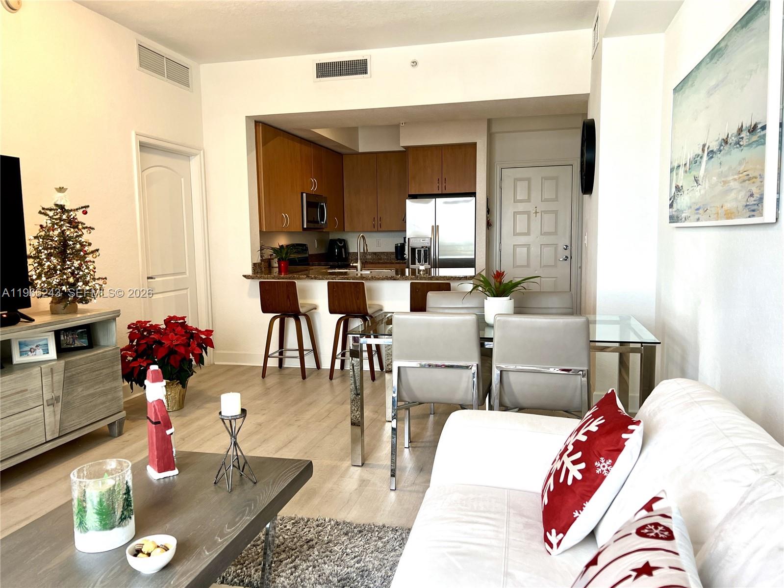 1830 Radius Dr 1203 Property Photo 8