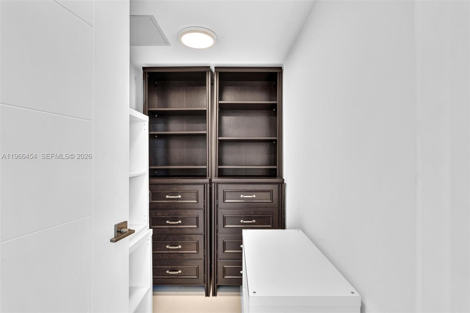 9901 E Bay Harbor Dr 403 Property Photo 48