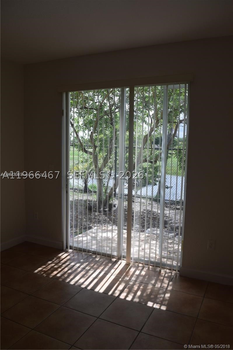 17720 Nw 73rd Ave 105 Property Photo 17