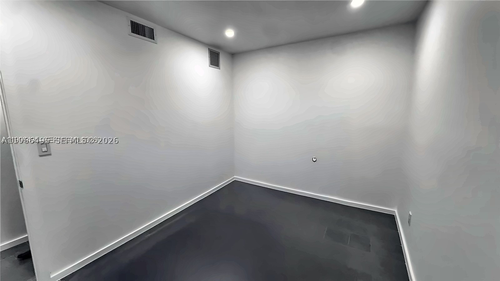 13406 Sw 128th St Property Photo 6