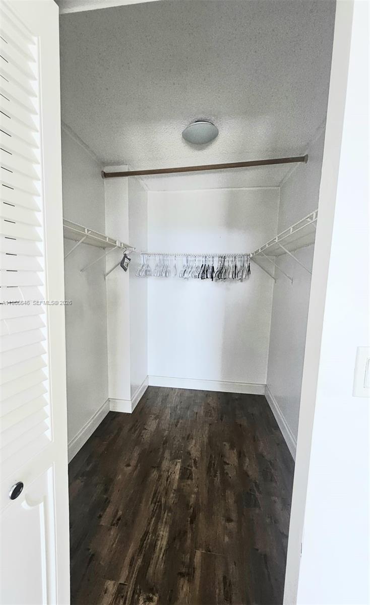 1000 Parkview Dr 605 Property Photo 19