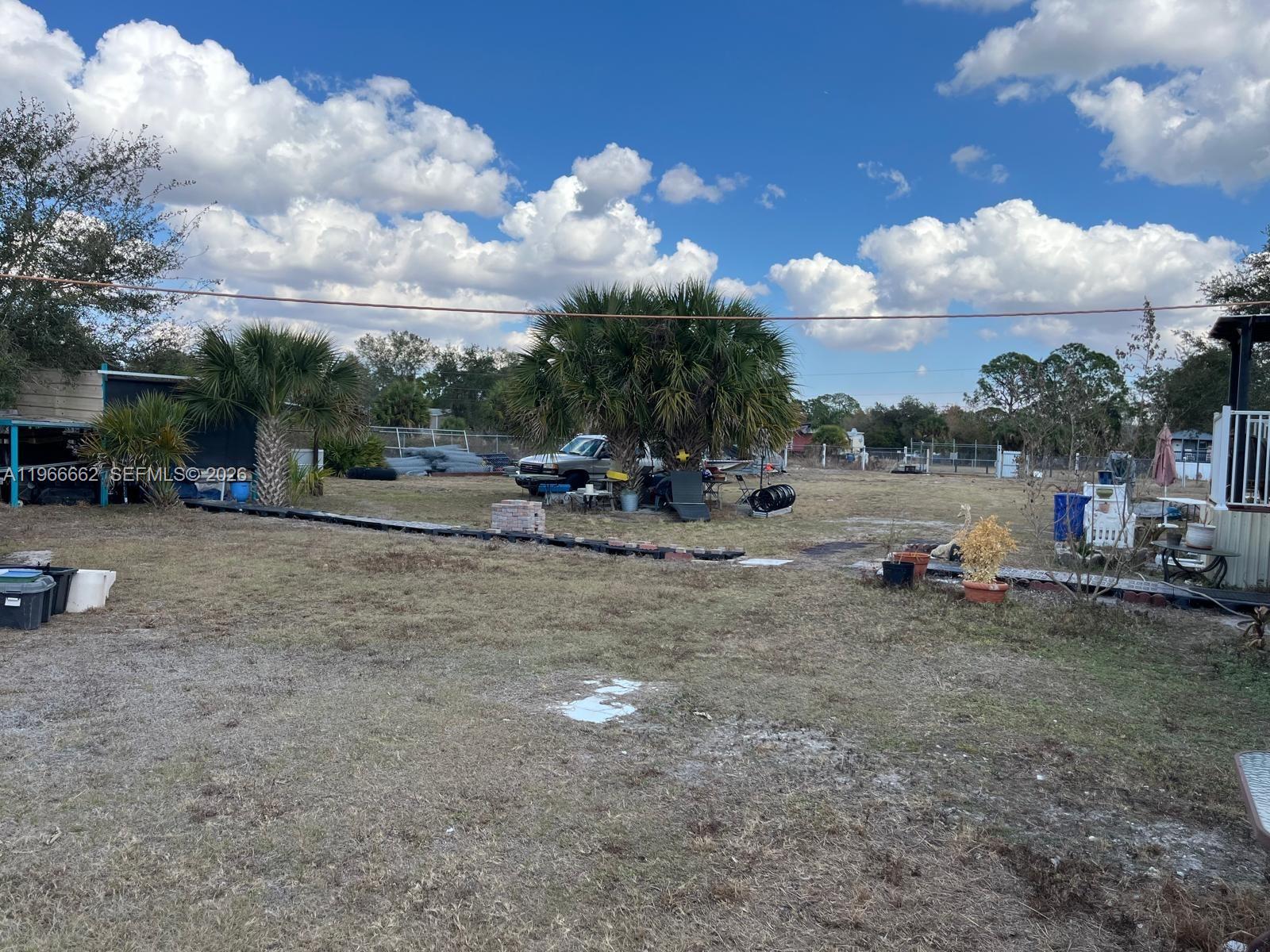 360 S Brida St Property Photo 4