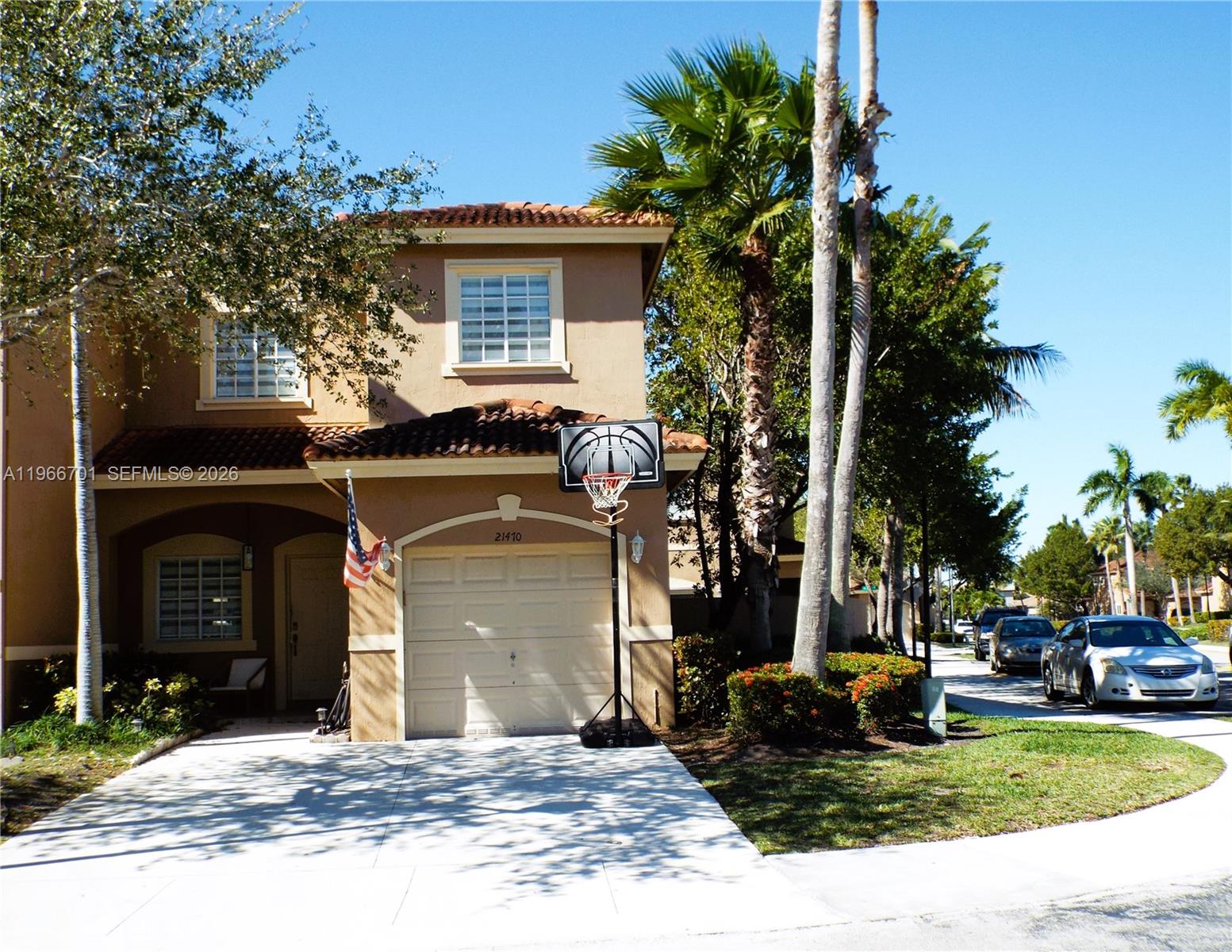21470 Sw 85th Path Property Photo 1
