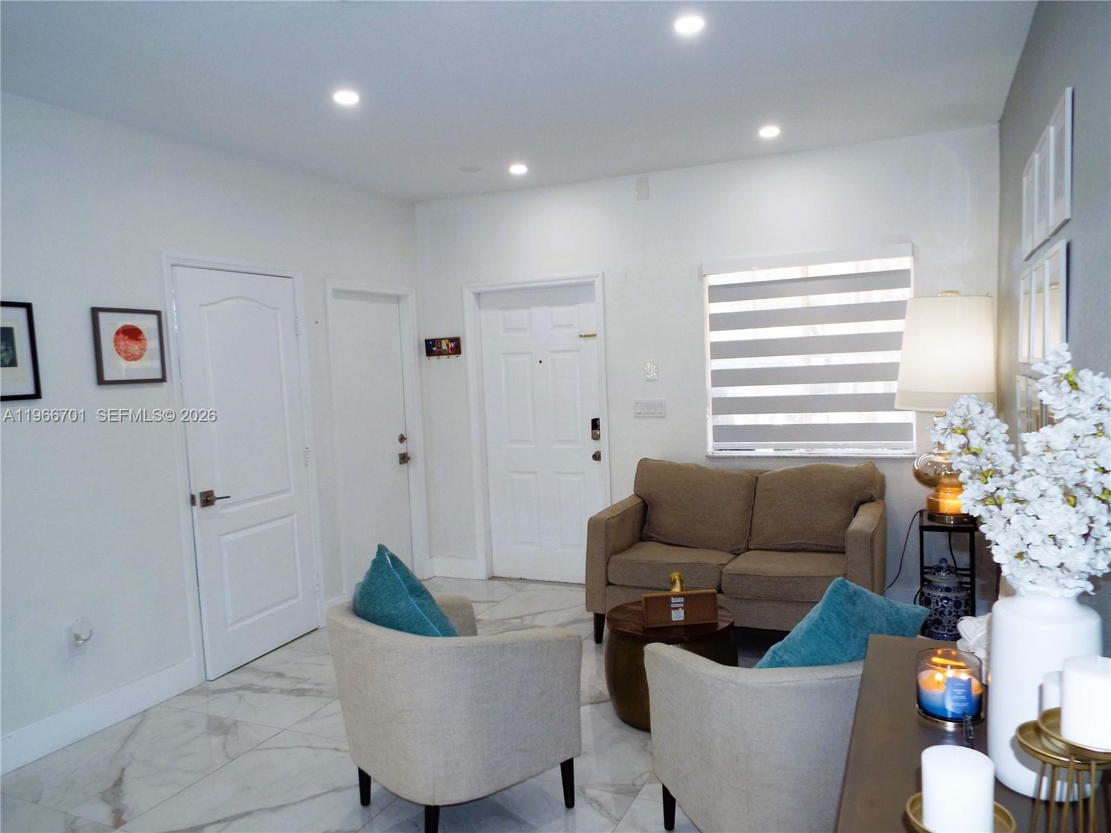 21470 Sw 85th Path Property Photo 5