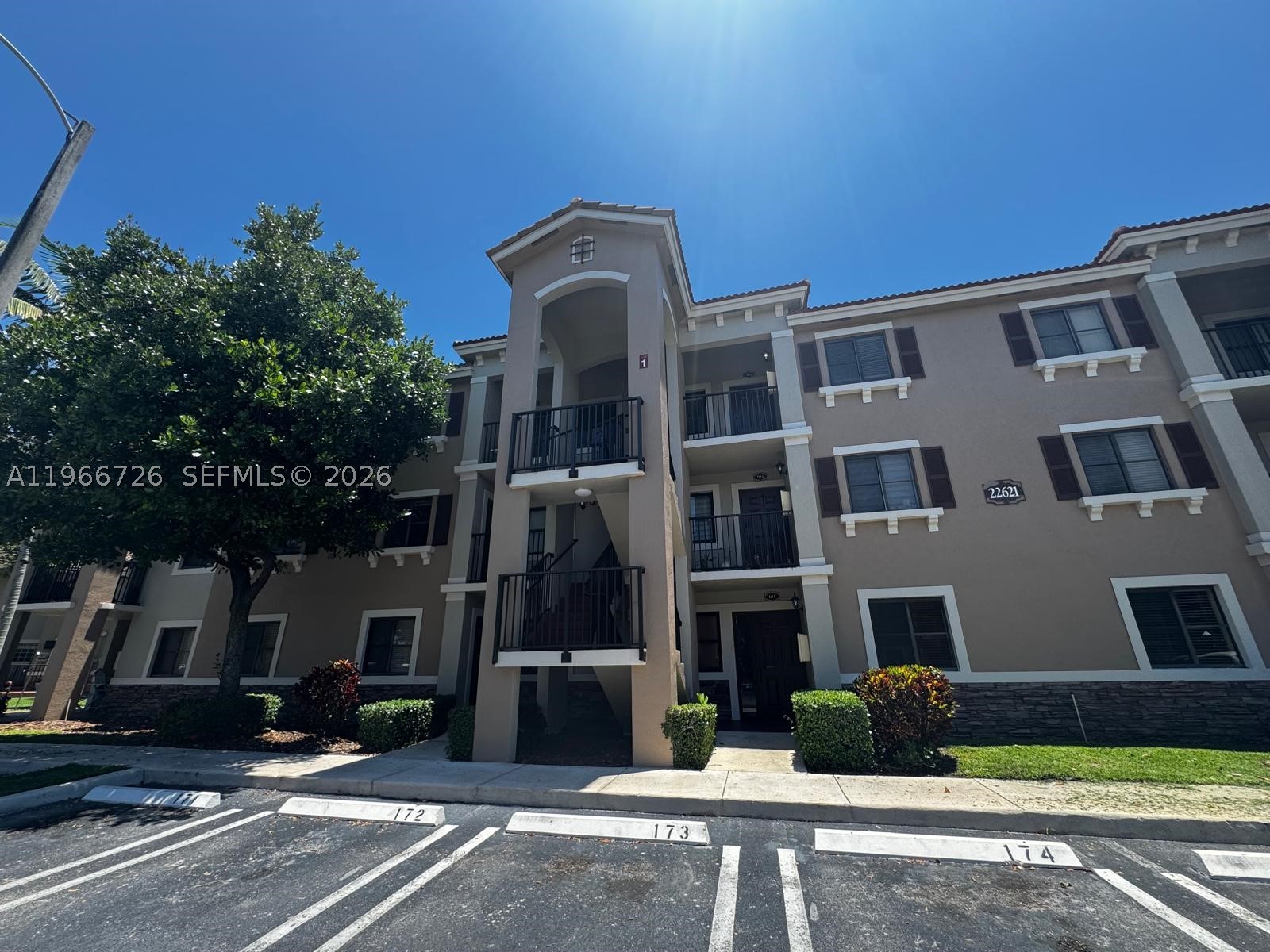 22621 Sw 88th Pl 302-8 Property Photo 1