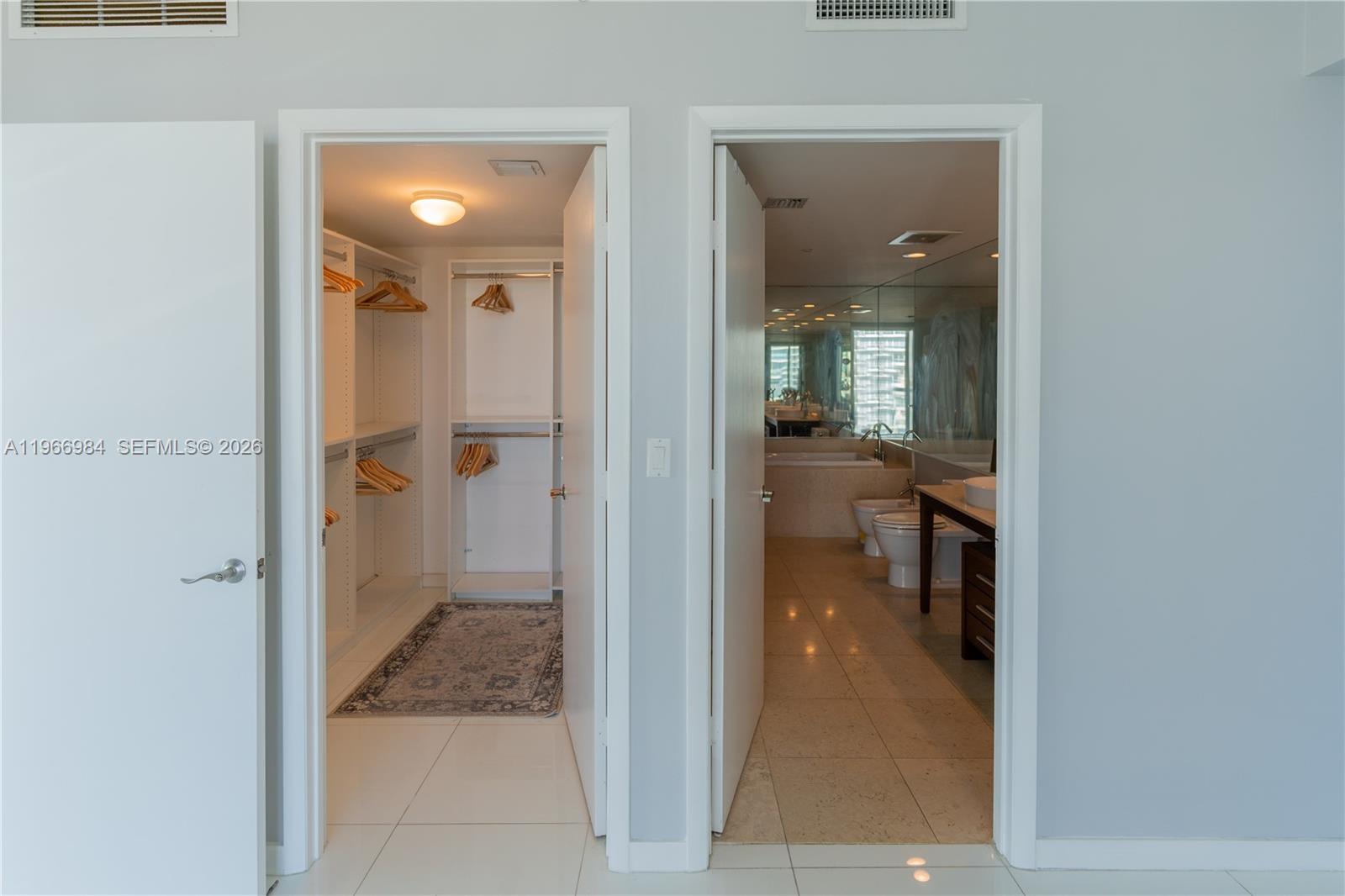 465 Brickell Ave 4802 Property Photo 12
