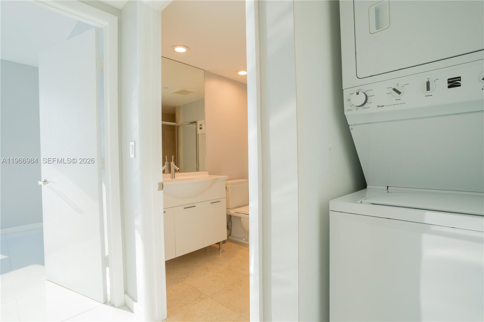 465 Brickell Ave 4802 Property Photo 15