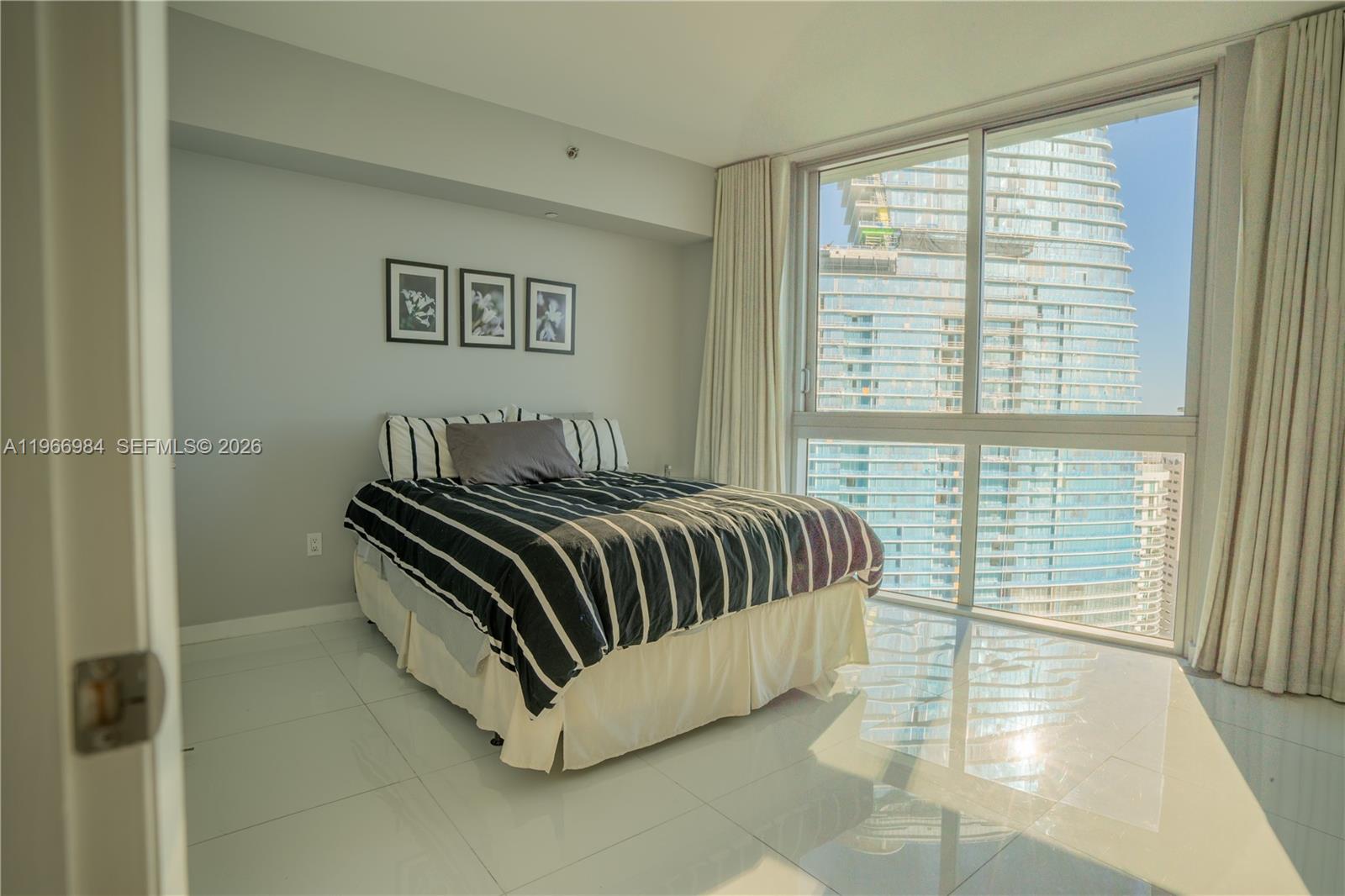 465 Brickell Ave 4802 Property Photo 17