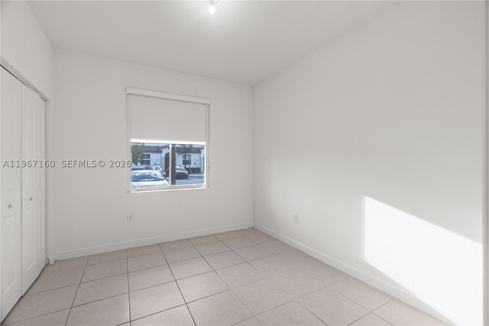 12121 Nw 23rd Ct Property Photo 6