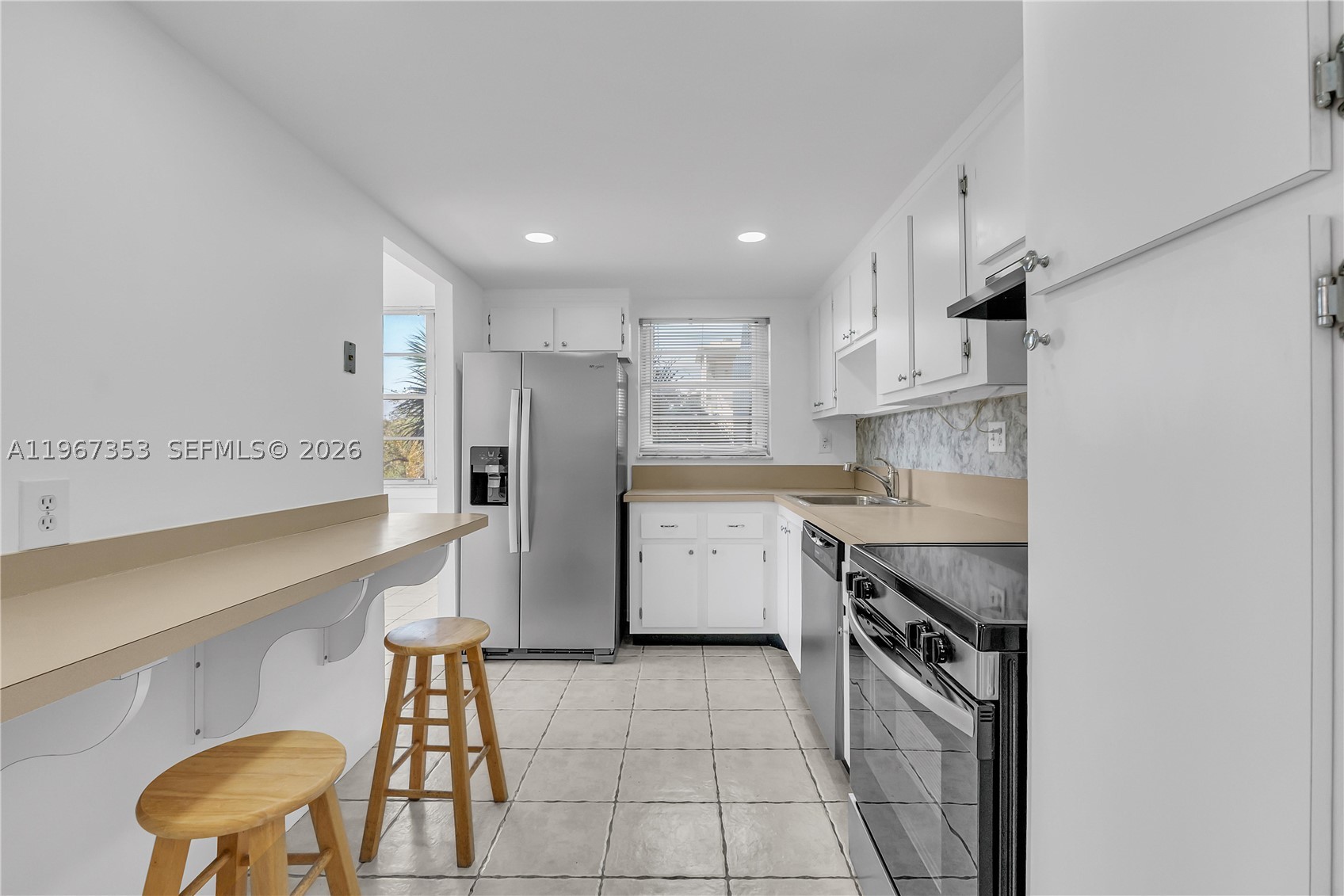 2781 Taft St 303 Property Photo 21