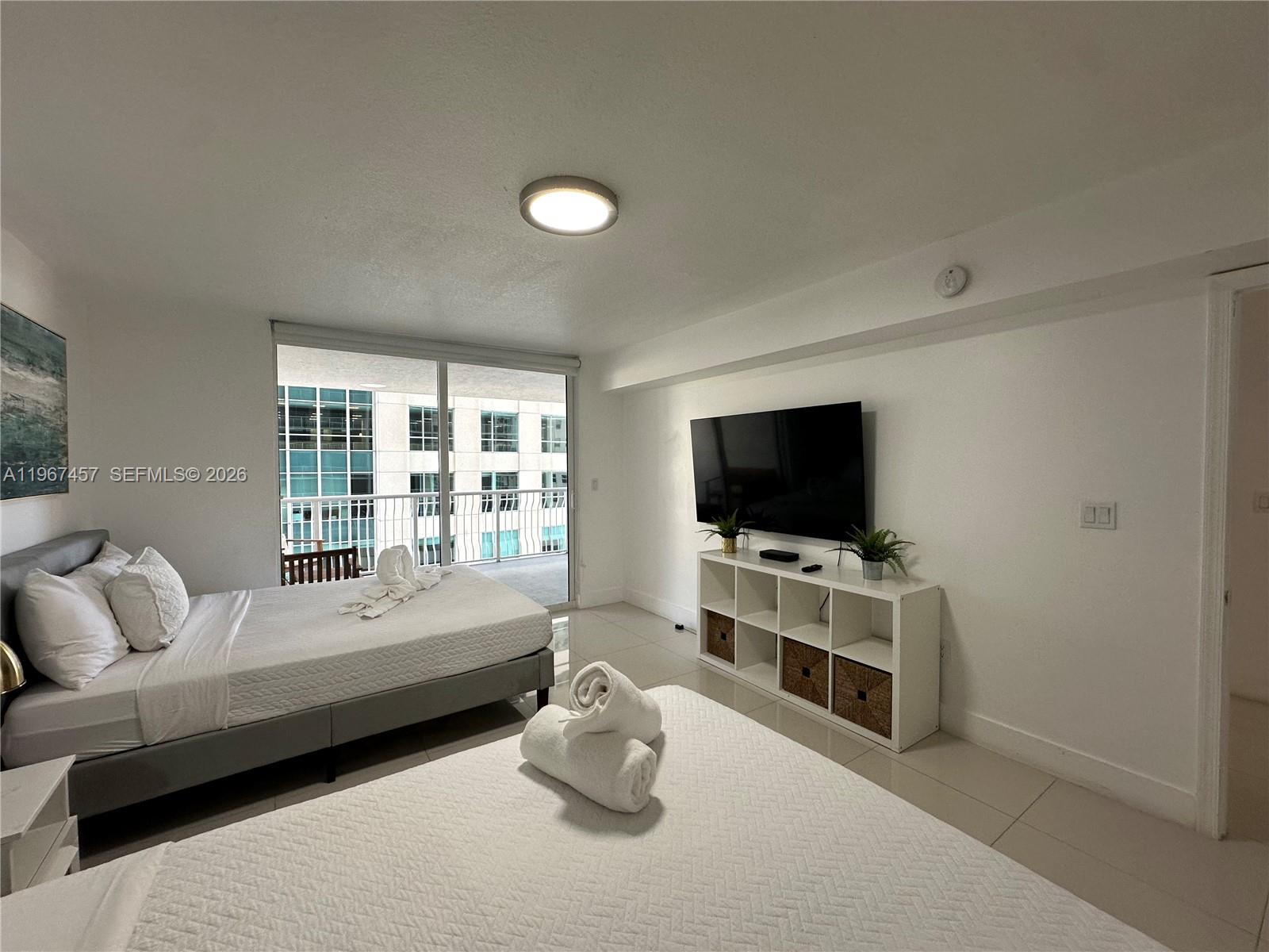 1200 Brickell Bay Dr 1712 Property Photo 10