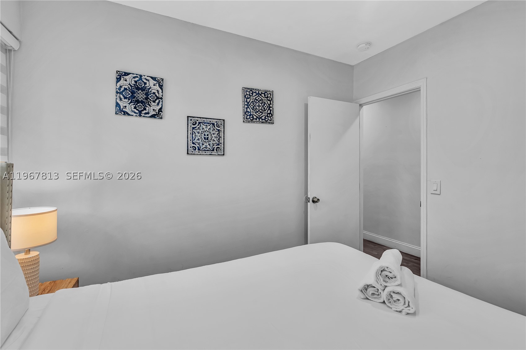 10002 E Bay Harbor Dr 6 Property Photo 2