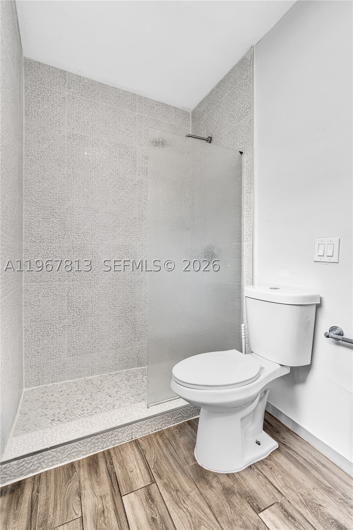 10002 E Bay Harbor Dr 6 Property Photo 21