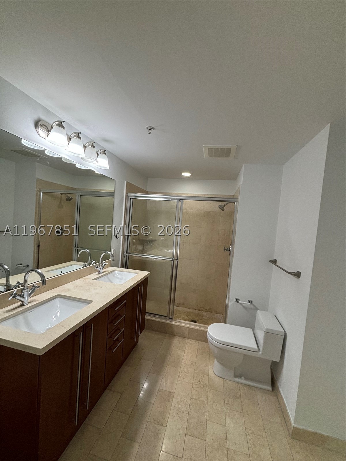 79 Sw 12th St 2703-s Property Photo 19