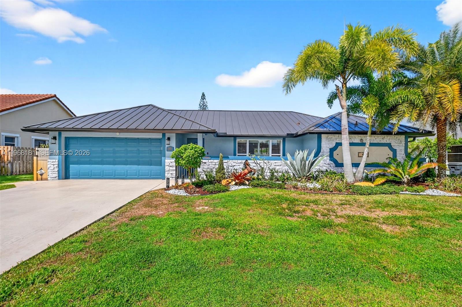 13808 Geranium Pl Property Photo 1