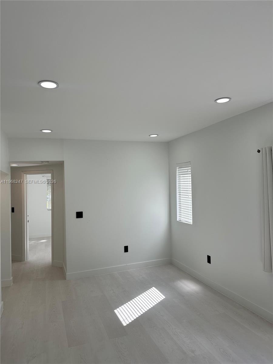 109 Nw 6th Ave 5 Property Photo 3