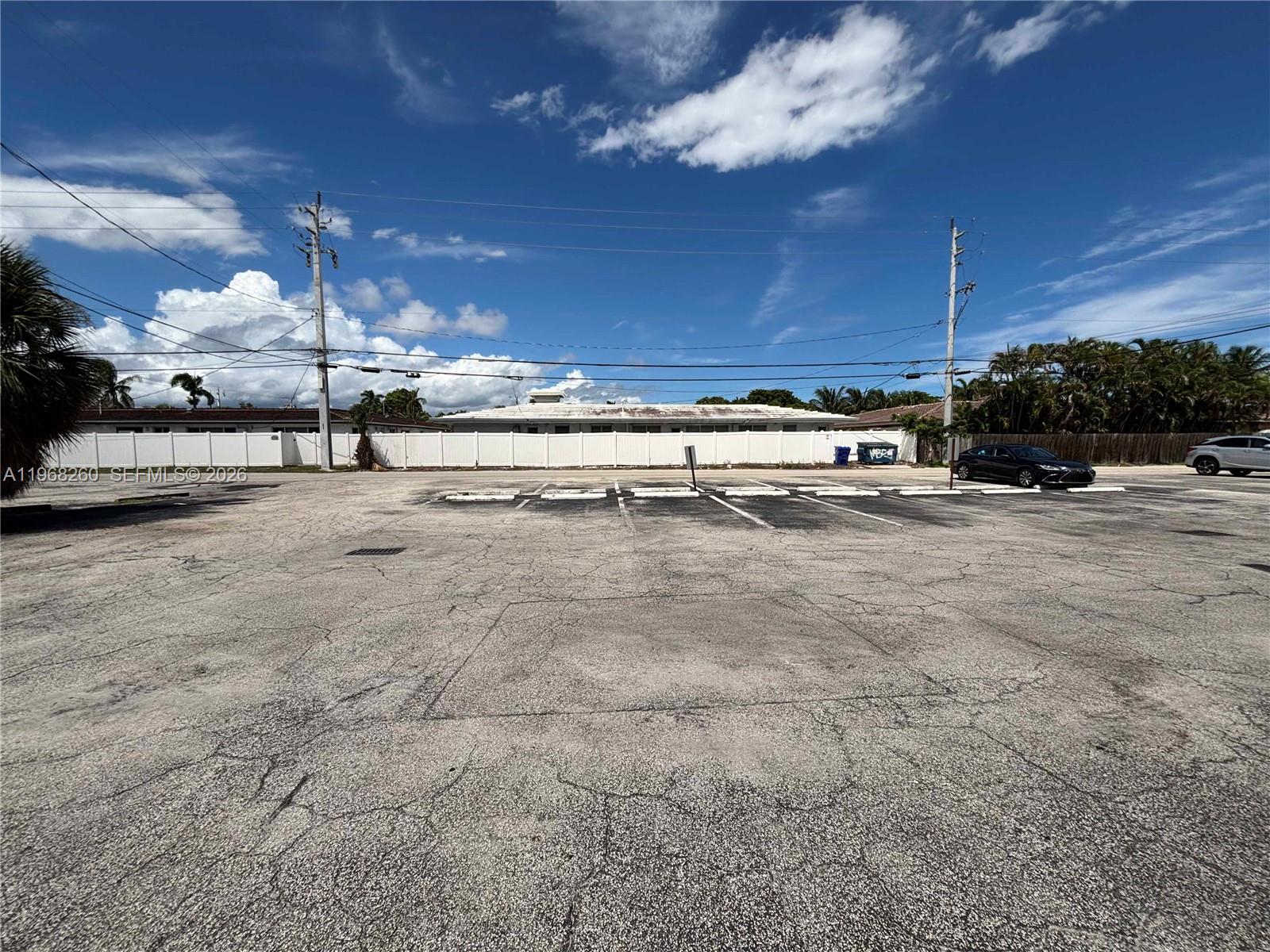 2727 E Oakland Park Blvd 200 Property Photo 31