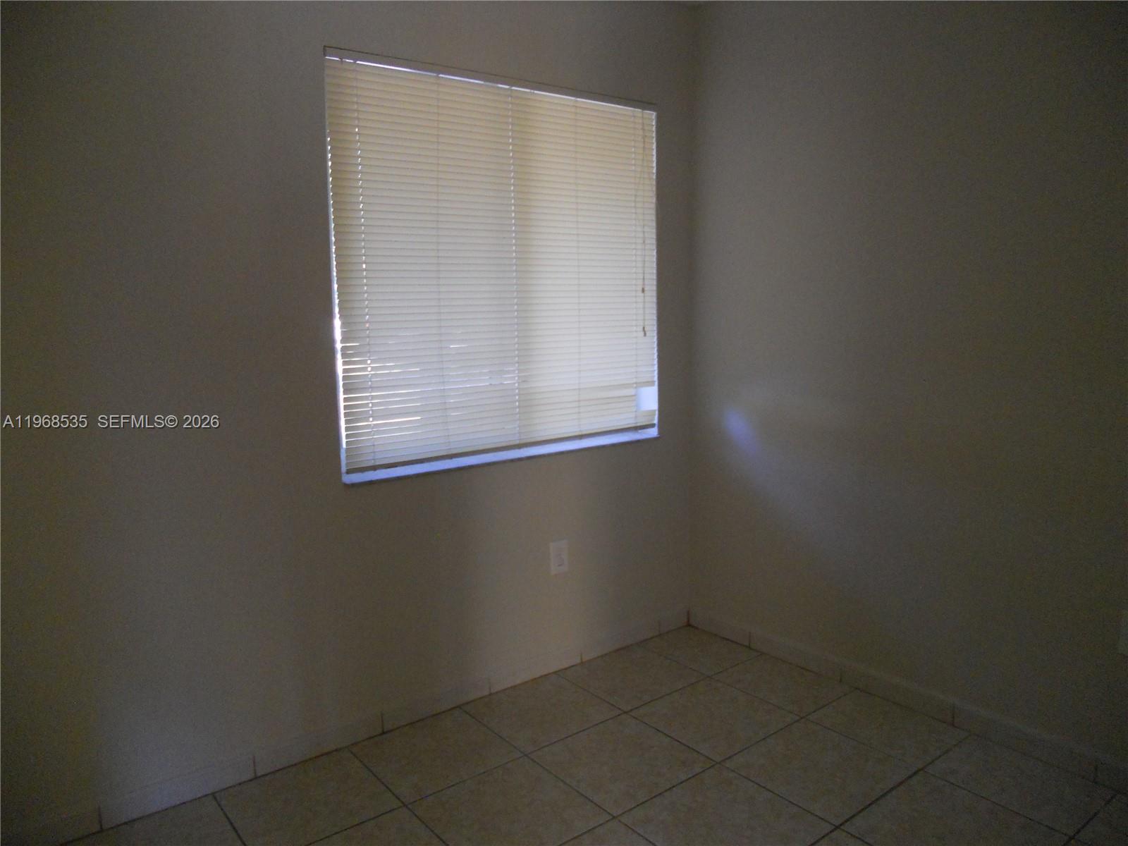 22 Sw 14th Ter Property Photo 3
