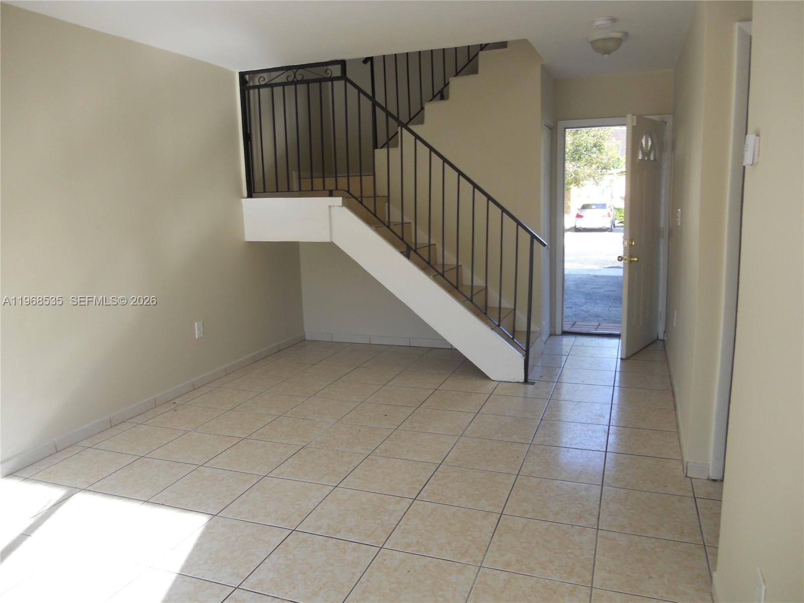 22 Sw 14th Ter Property Photo 4