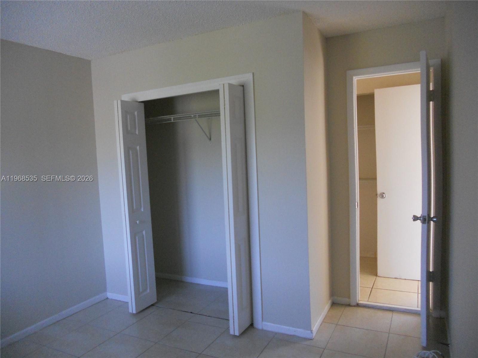 22 Sw 14th Ter Property Photo 6