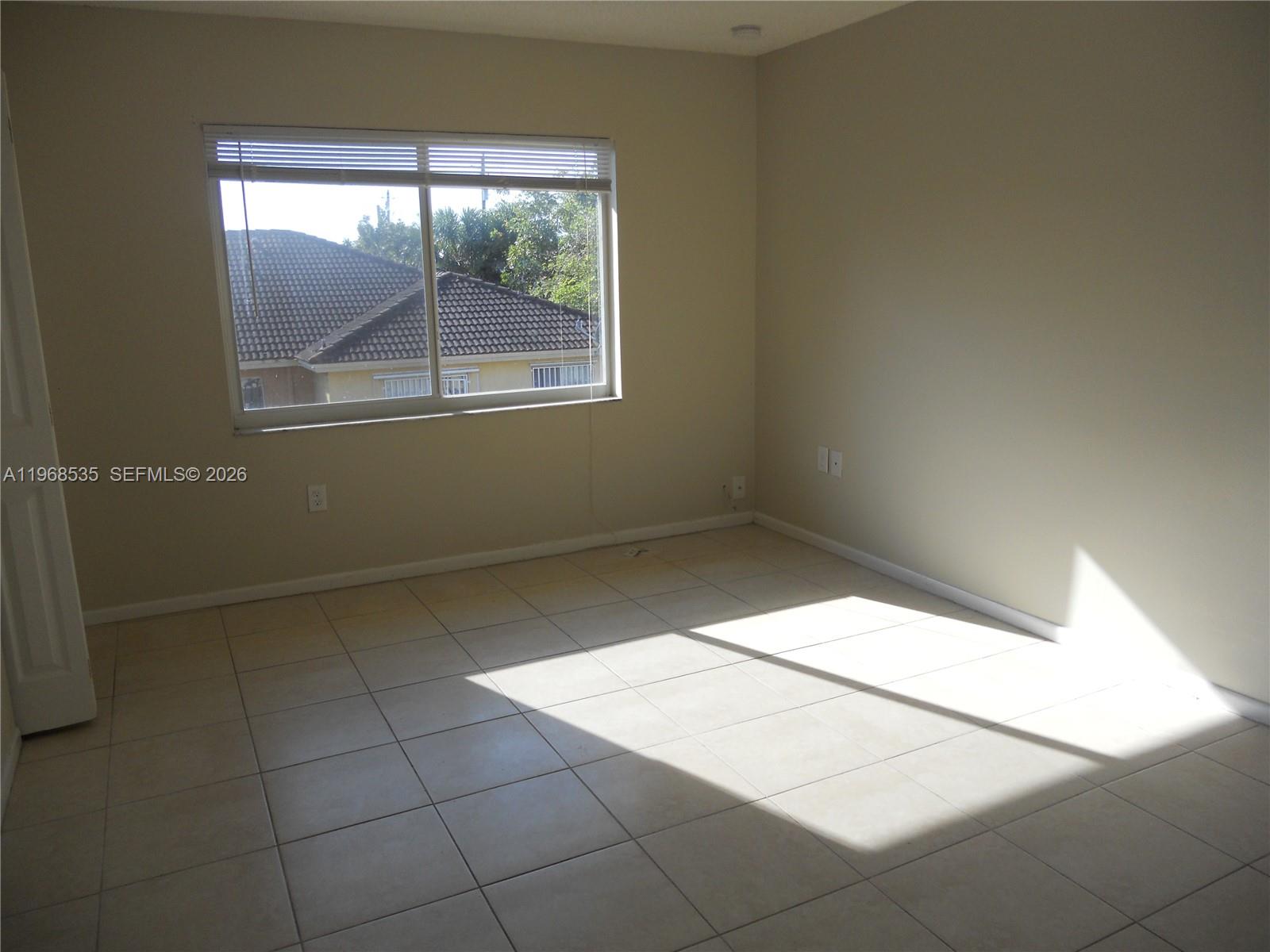 22 Sw 14th Ter Property Photo 16