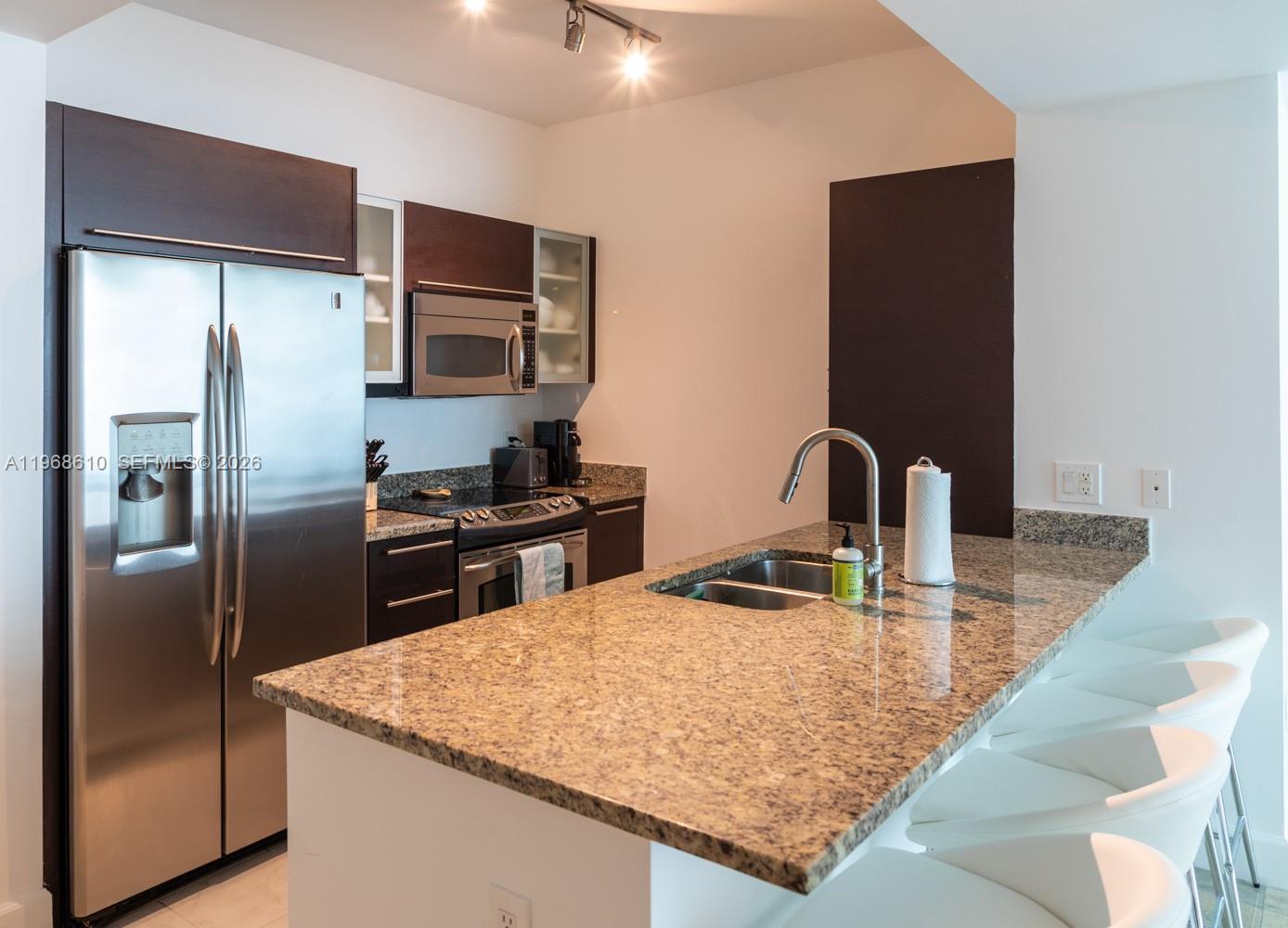950 Brickell Bay Dr 1504 Property Photo 5
