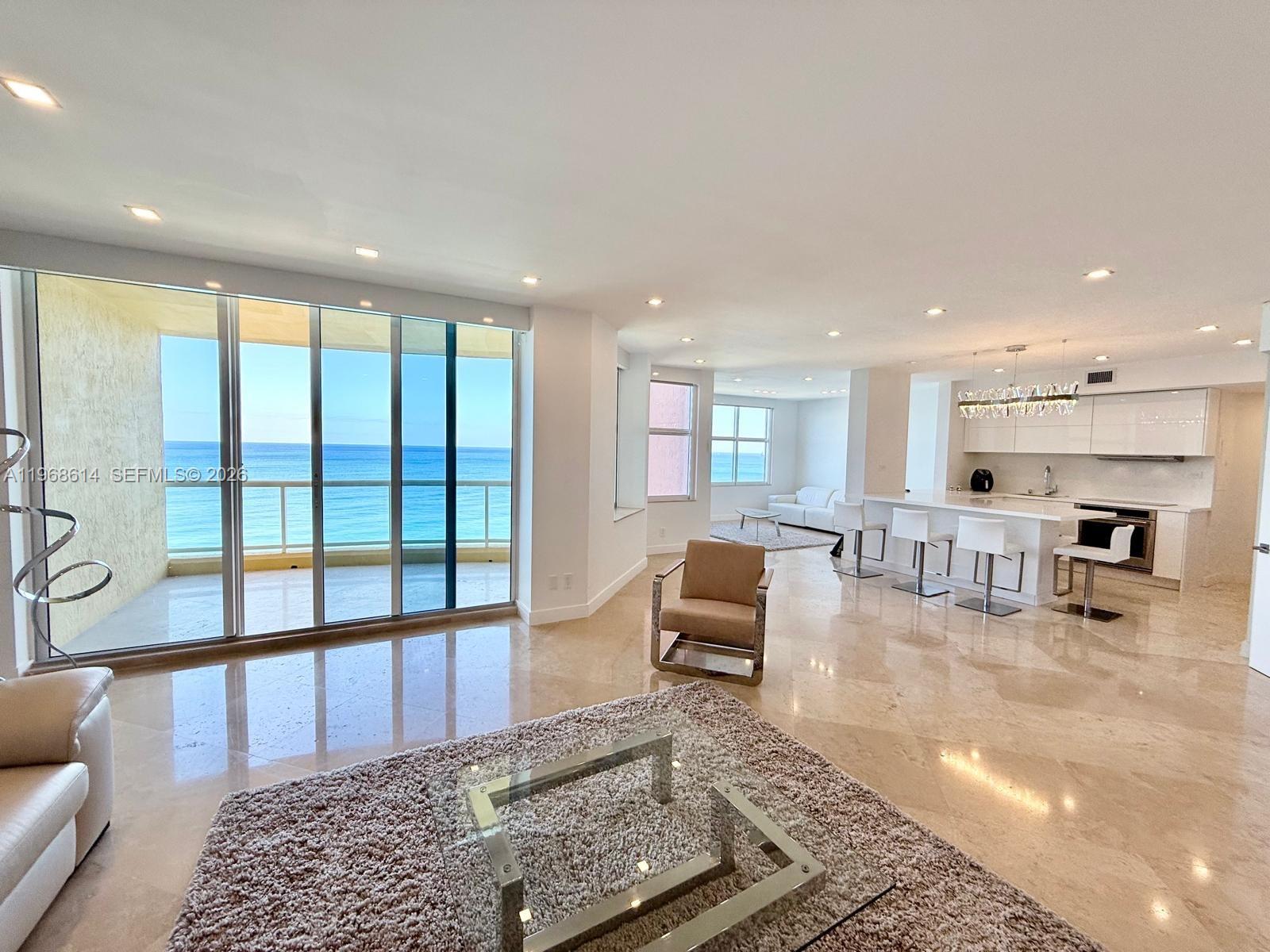 2100 N Ocean Blvd 12d Property Photo 2
