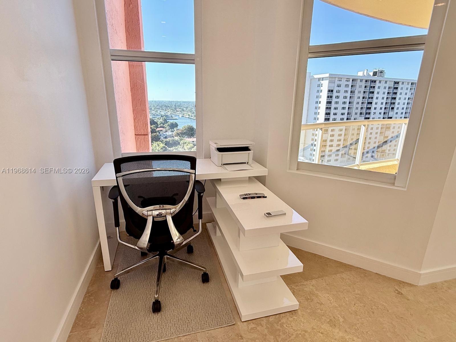 2100 N Ocean Blvd 12d Property Photo 12